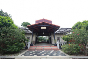 Nirantara Resort & Spa